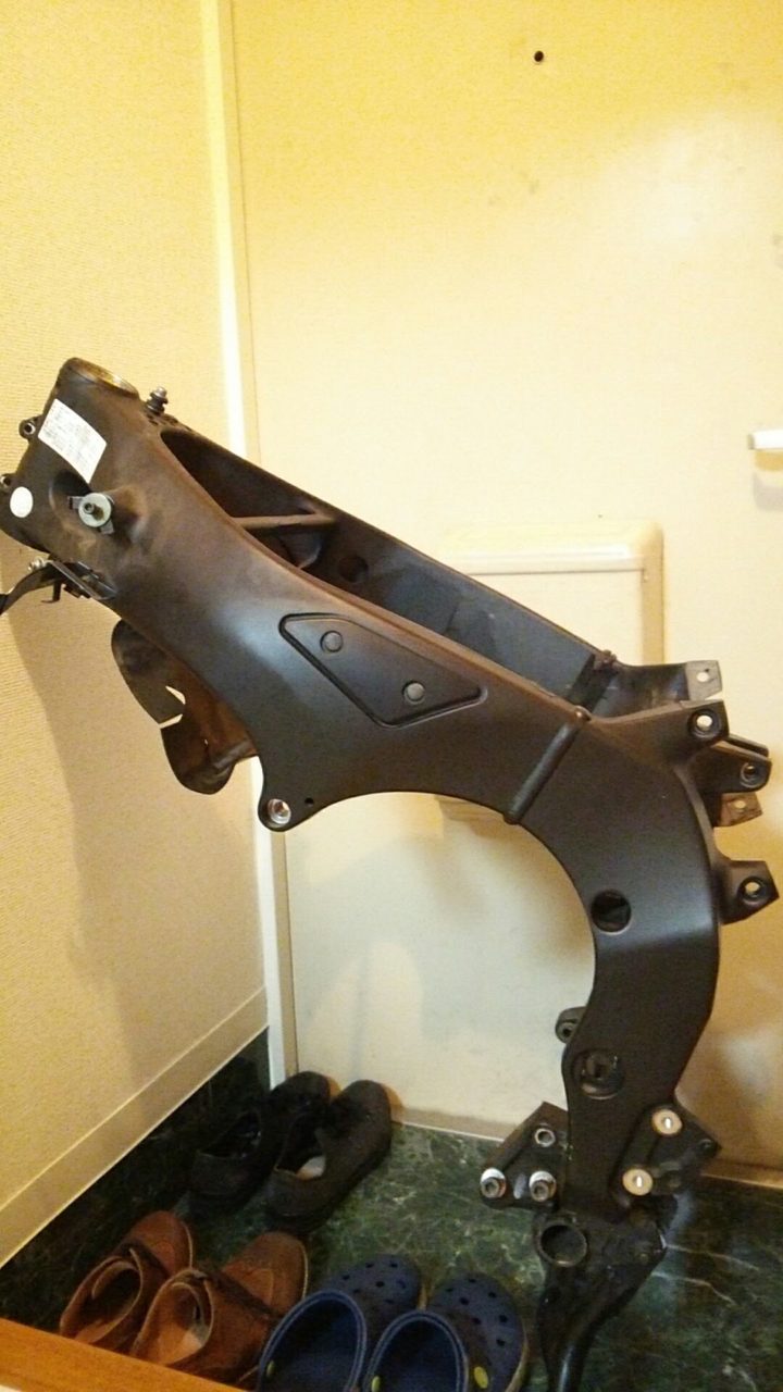 2015-fz1-syuuri-engine-down (4)