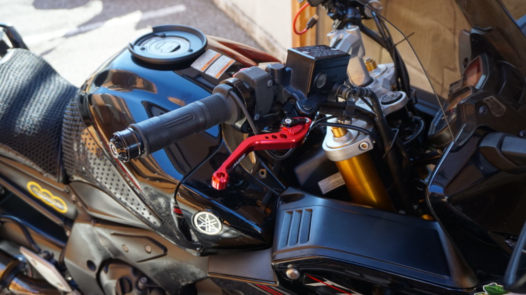 バイクのクラッチレバー ブレーキレバーの交換方法 自由気ままに バイクのクラッチレバー ブレーキレバーの交換方法 自由気ままに