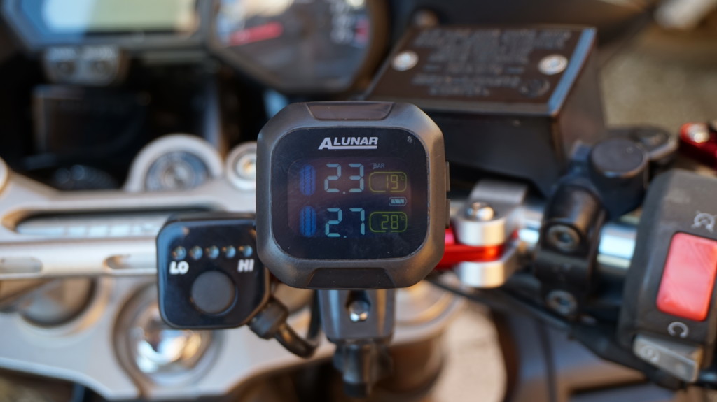 TPMS バイク用タイヤ空気圧監視システム レビュー  自由気ままに。